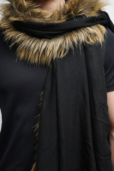 -  Pashmina Fur Border Stole