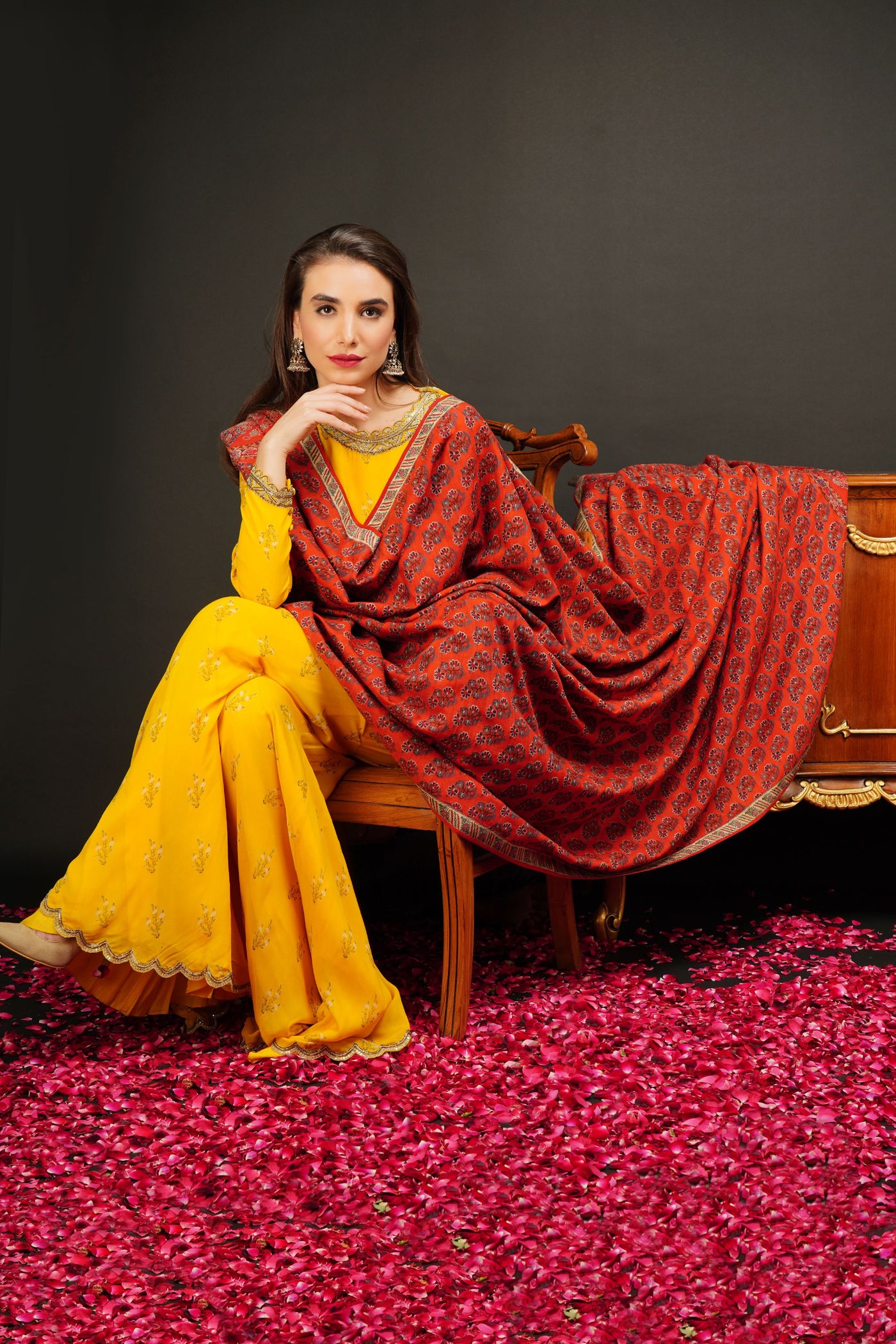 Your Highness' Handwoven Pashmina Antique Kashmiri Master Piece Shawl