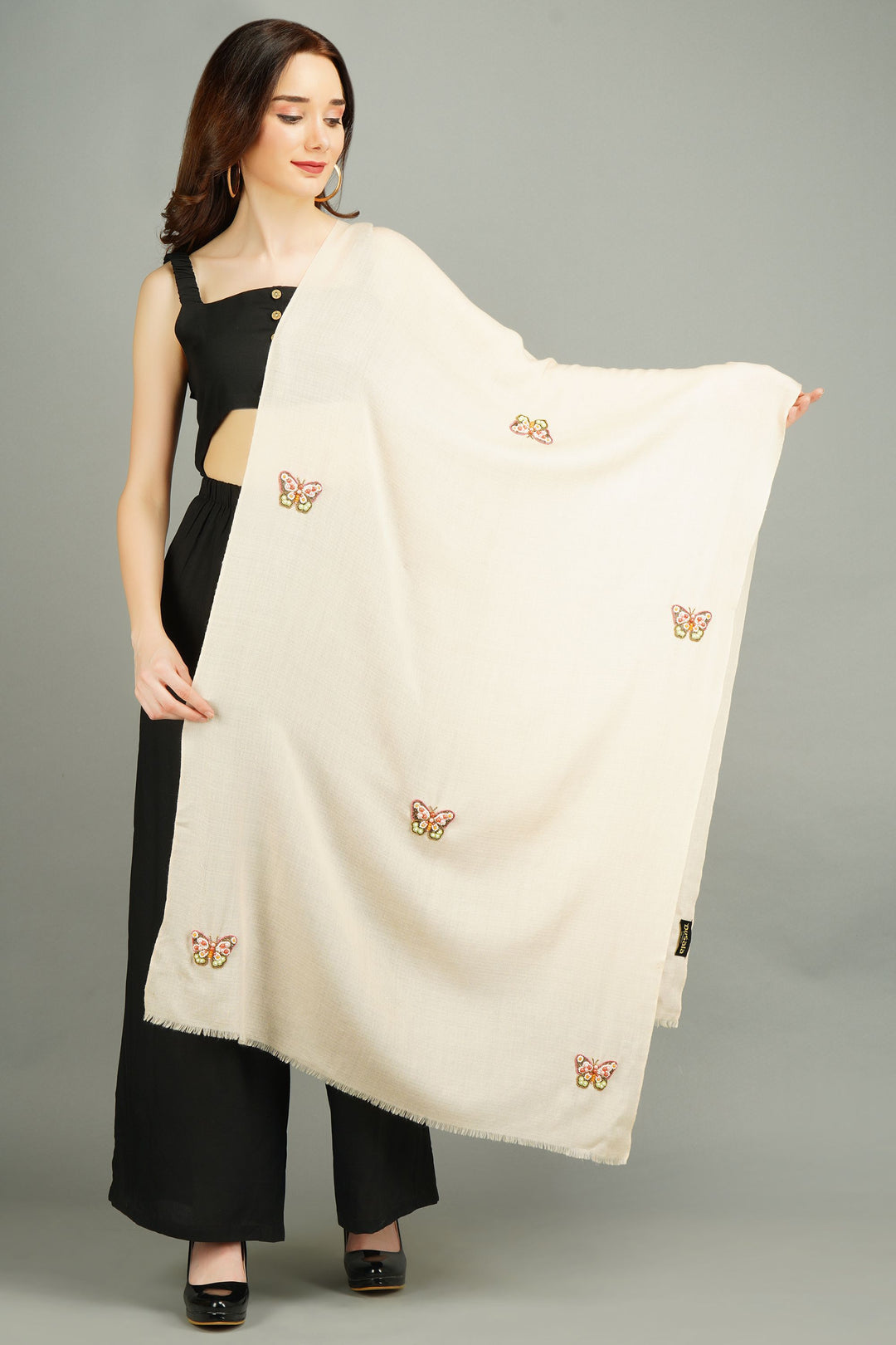 '-  Cashmere Wool With Butterfly Work Stole