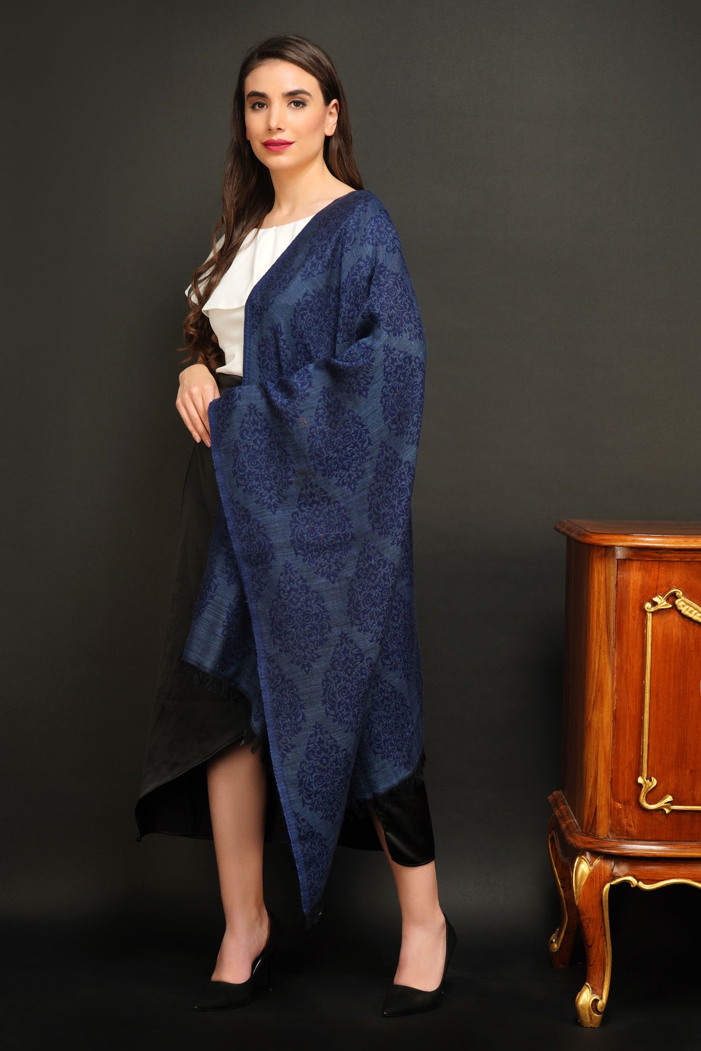 Cashmere, Blue Kani Weave Design