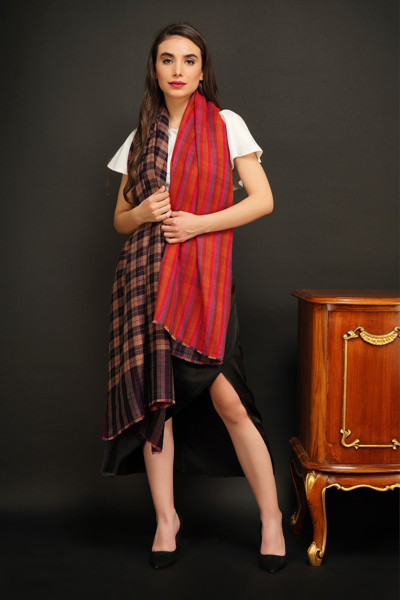 Pashmina Reversible Checkered Design