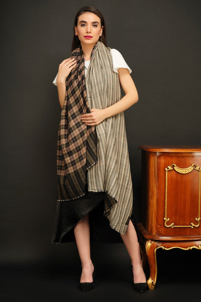 -  Pashmina Reversible Checkered Design