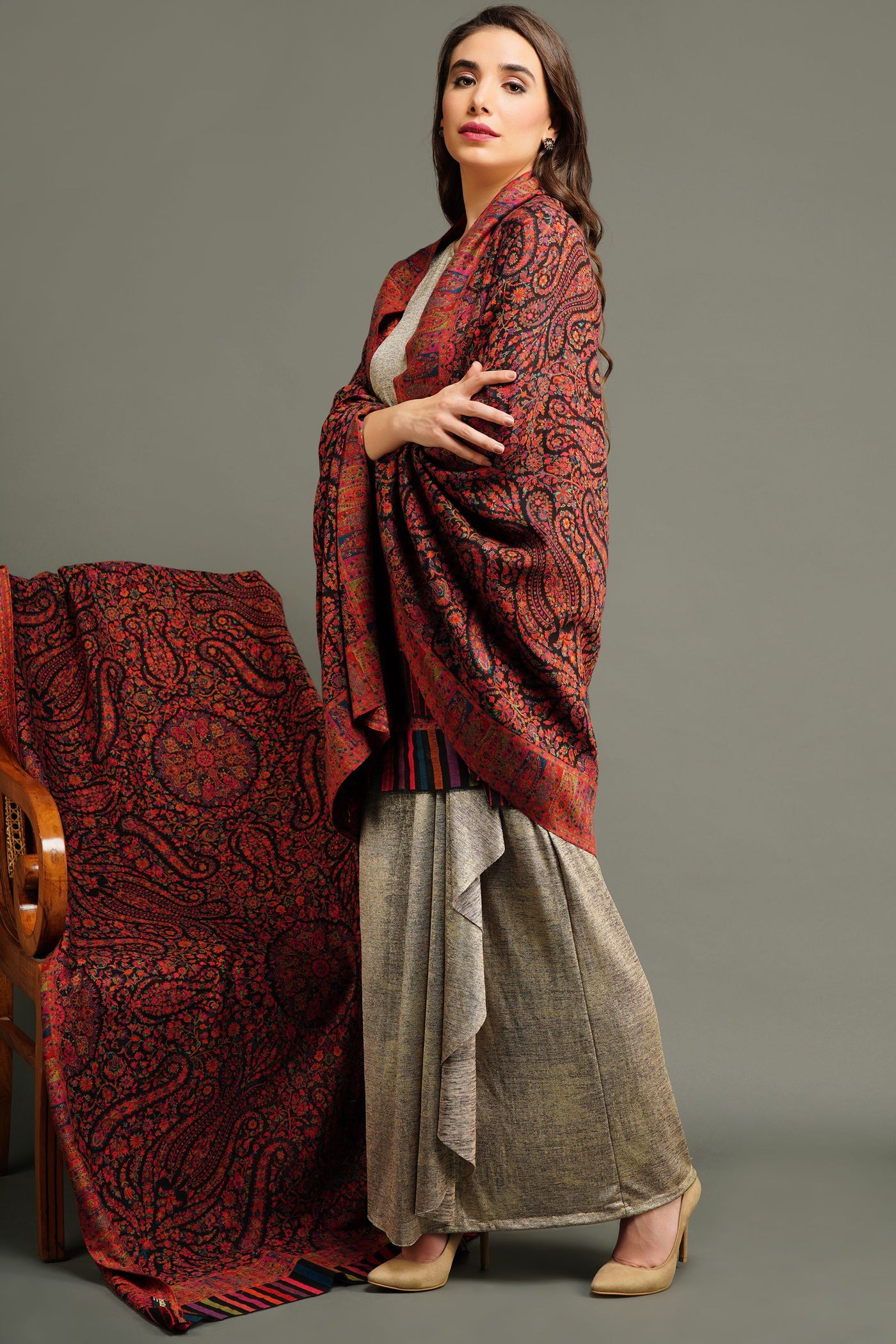 -  Pashmina In Kani Weave Full Shawl