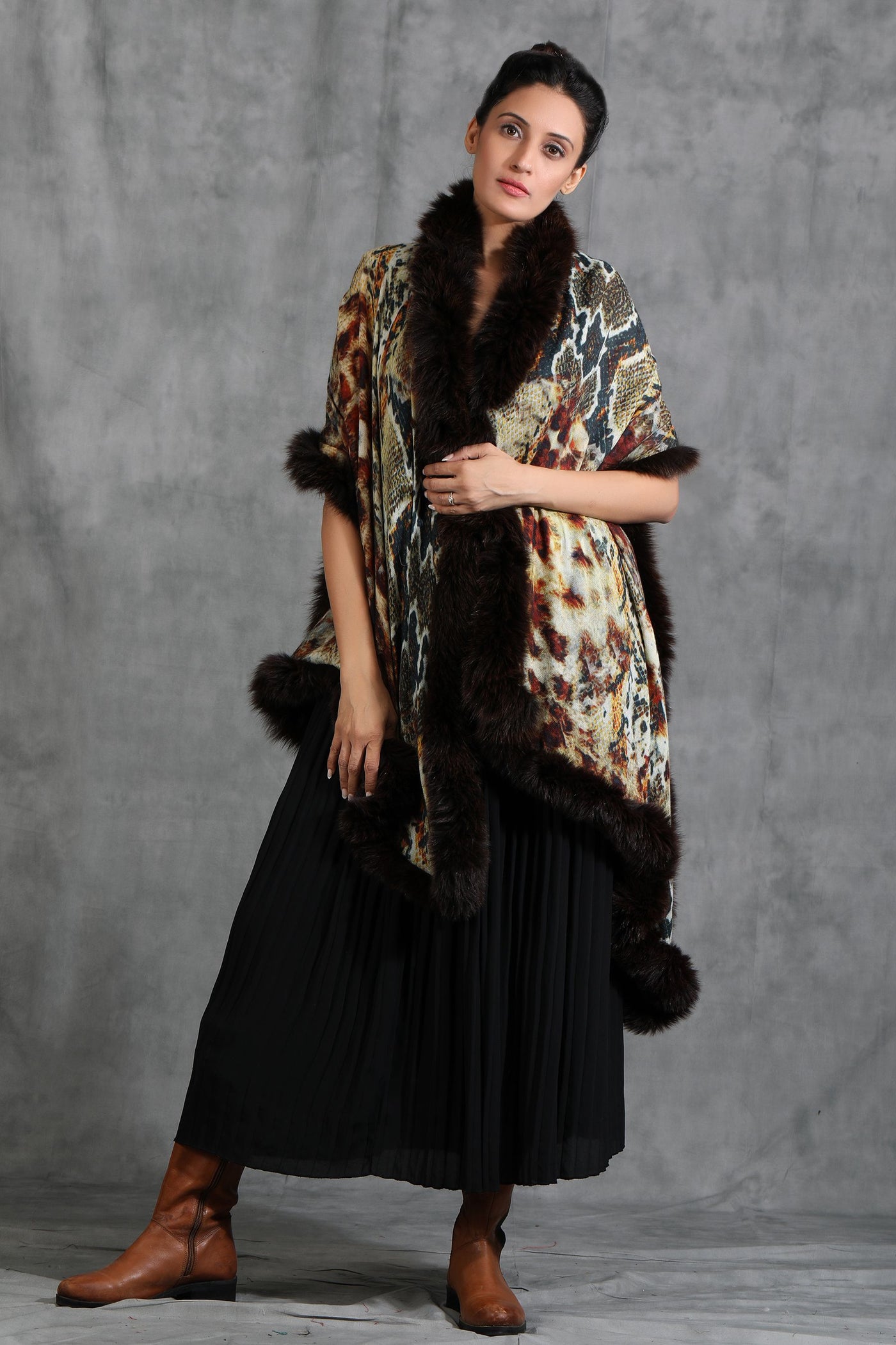 -  Cashmere Animal Print Stole With High Quality Ombre Fur Stole