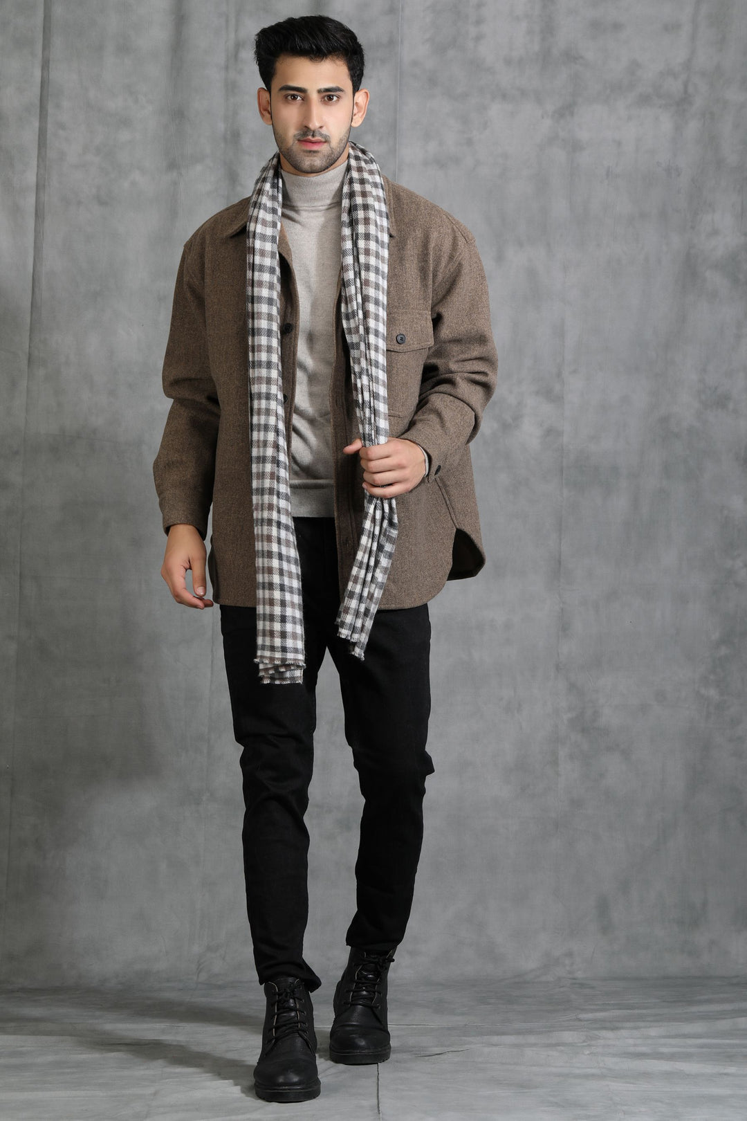 '-  Cashmere Checkered Stole