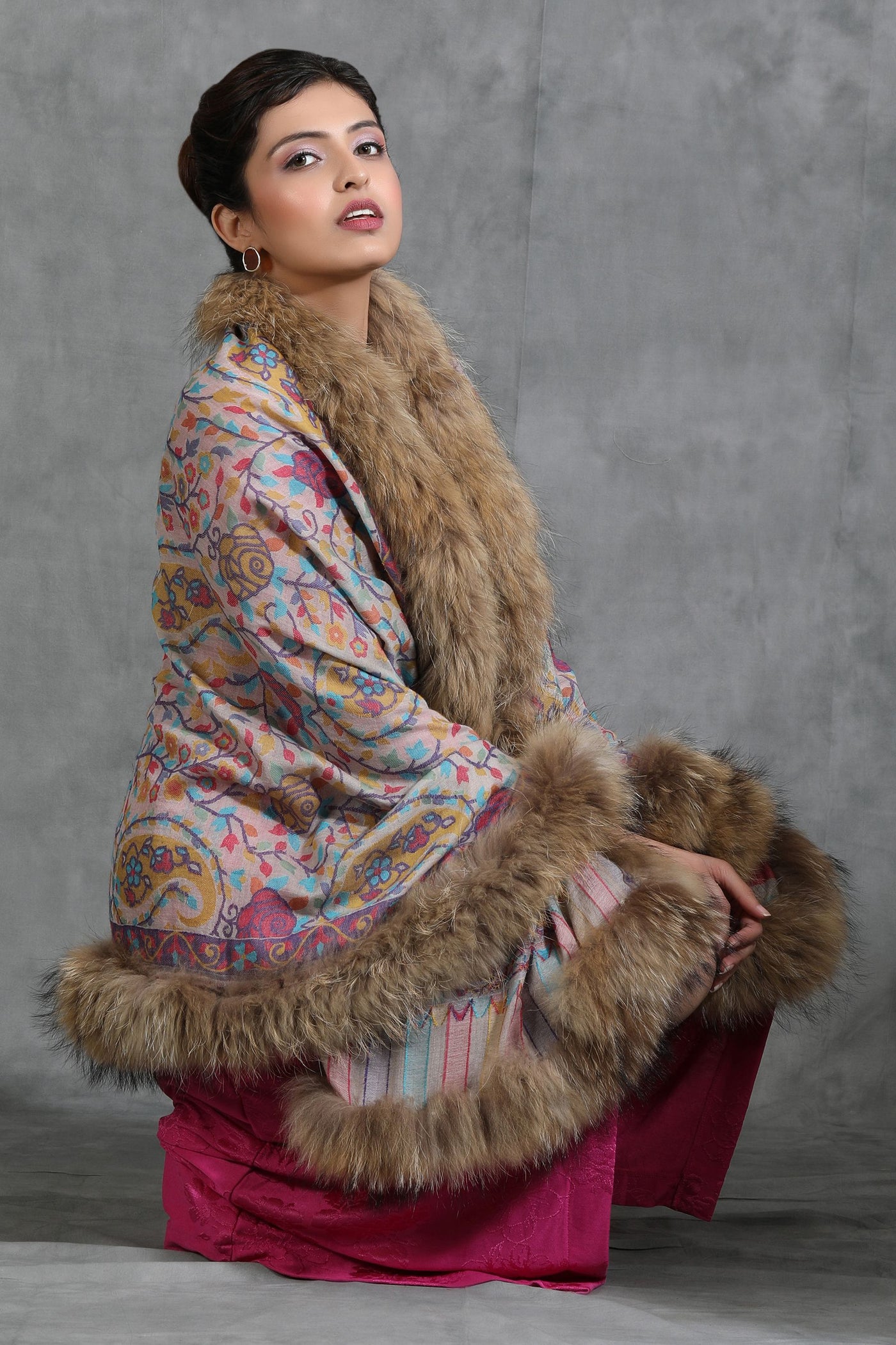 Pashmina Wool Kani Design High-Quality Fur Stole