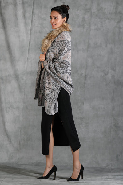 Cashmere Kani Collar Fur Stole