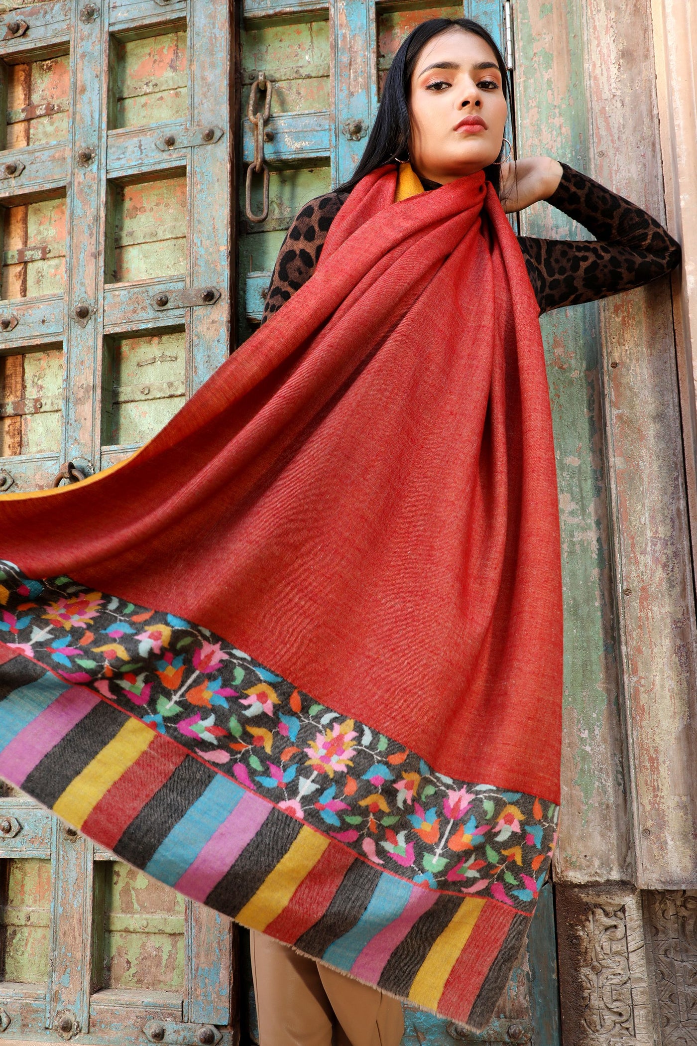 Handwoven Pashmina Kani Design In Palla Shawl
