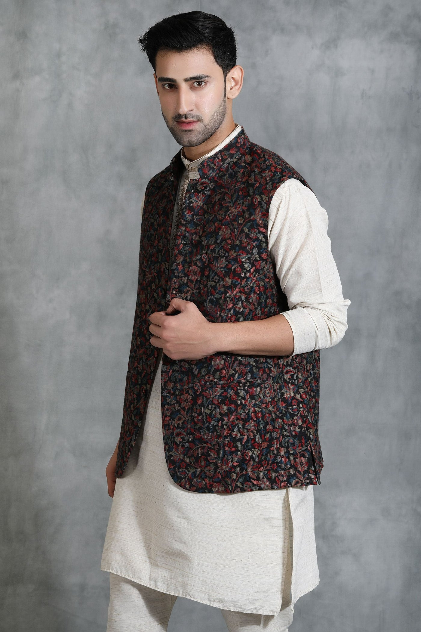 -  Pashmina Vintage Kani  Waist Coat With Paisley Design