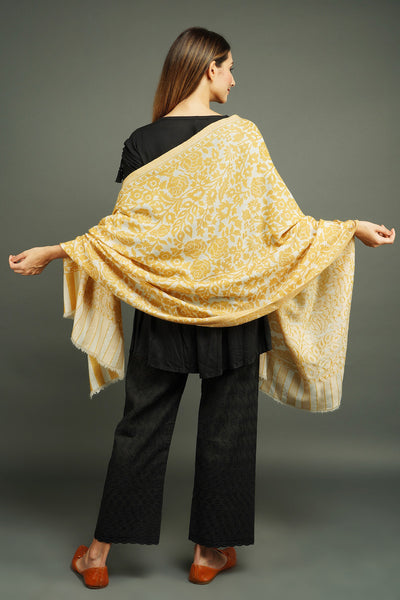 Cashmere Fine Wool In Single Kani Design