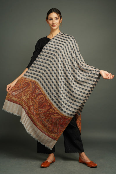 Nina Suess In Cashmere Fine Wool, Checkered Design