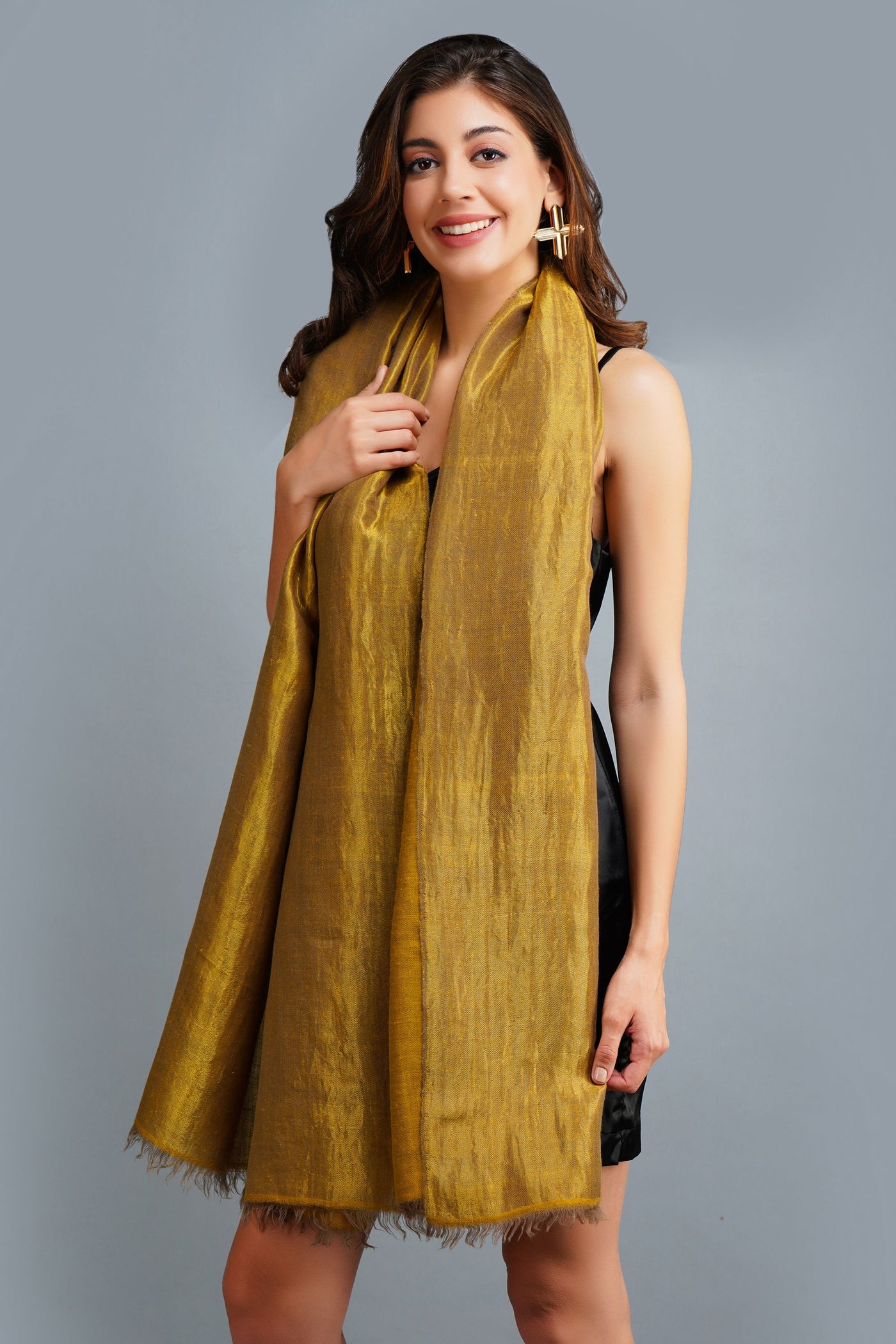 Handwoven Golden Zari Pashmina Shawl