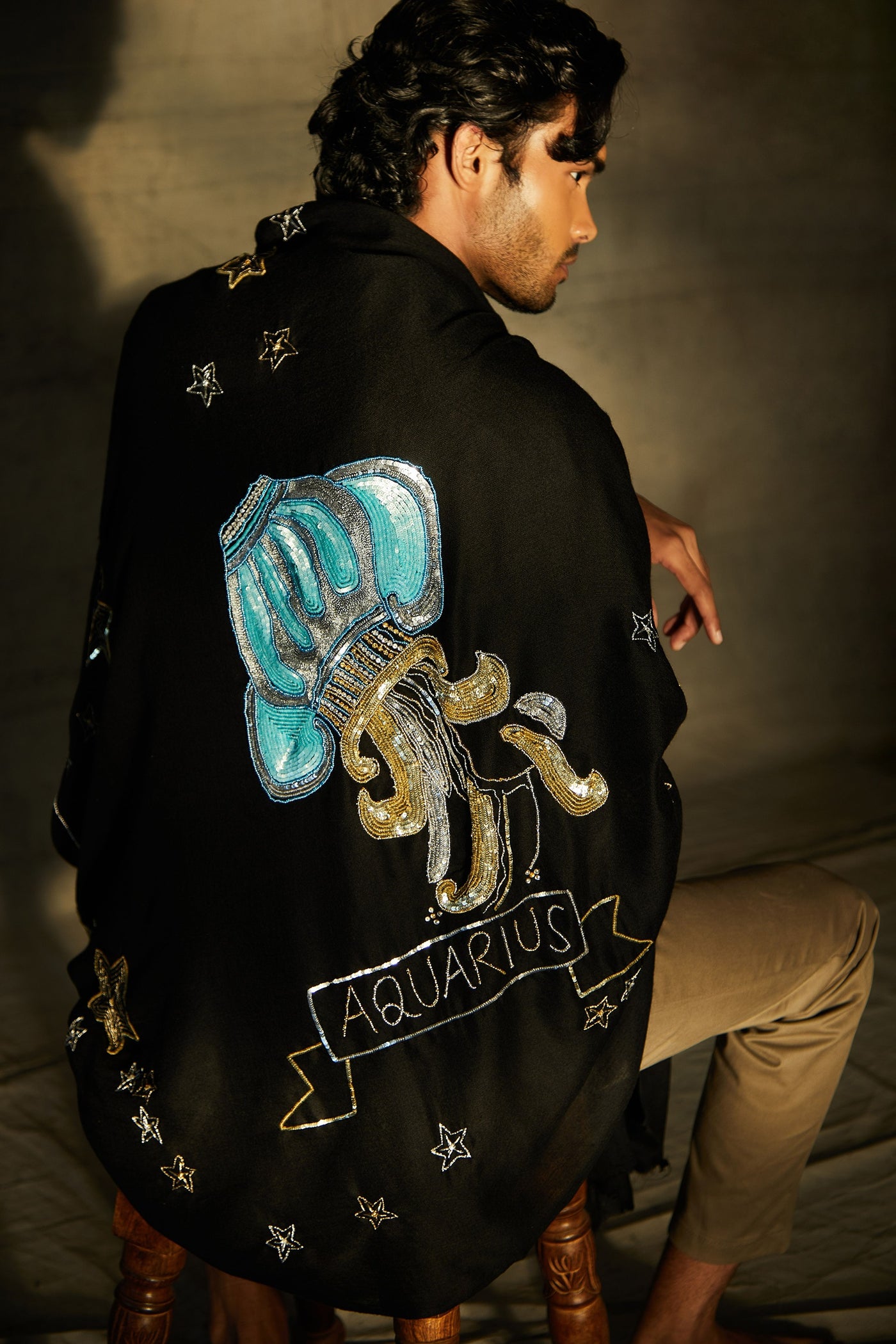 -  Aquarius Sequence Pipe Work and Thread Work Shawl